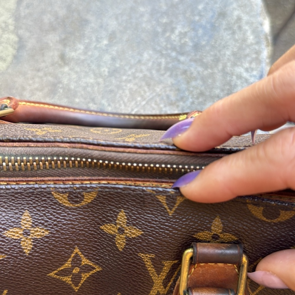 Louis Vuitton Brown Monogram Clutch - Picture 8 of 11